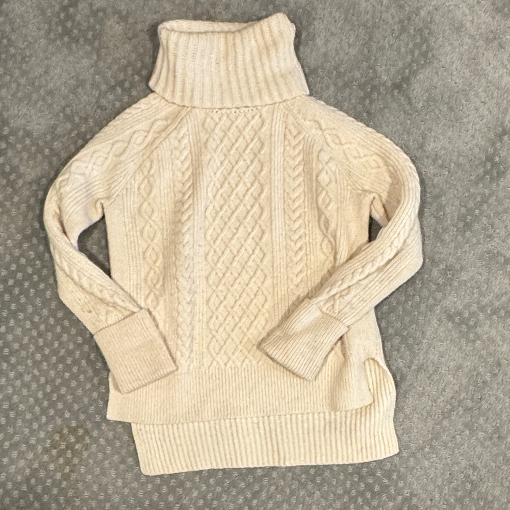 Madewell Ivory Cable Knit Turtleneck Sweater